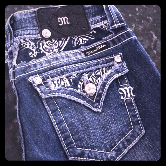 ⭐️Miss me Jeans Bling⭐️ - Picture 1 of 5